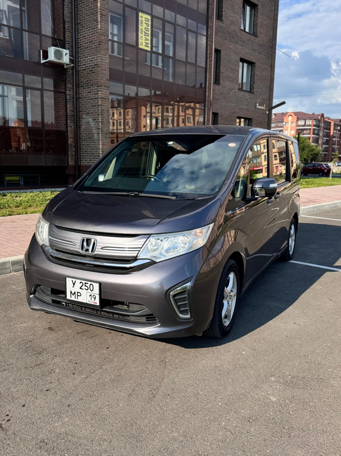 Honda Stepwgn Spada для аренды в Абакане