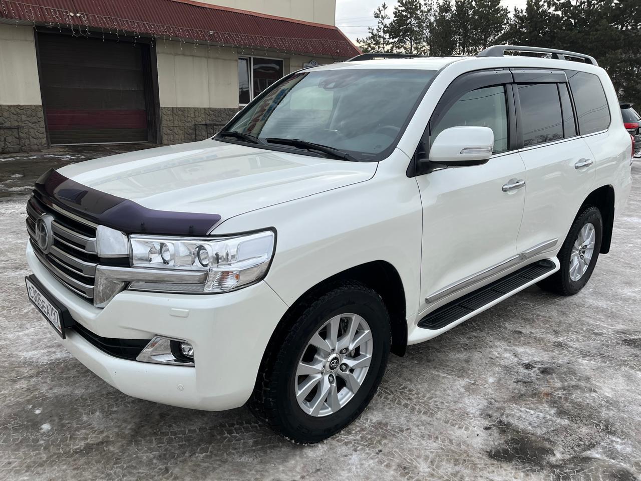 Toyota Land Cruiser 200 для аренды в Абакане